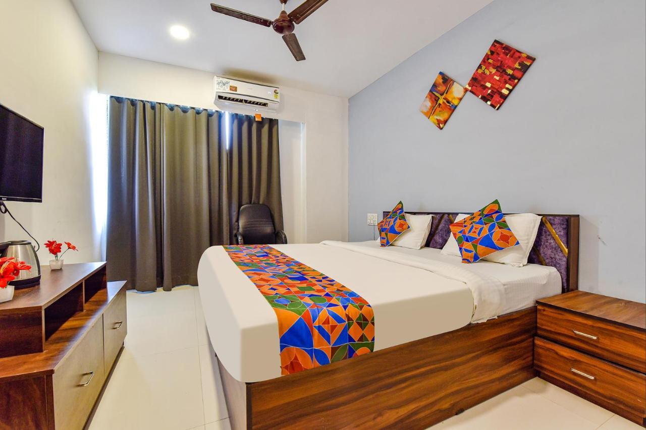 Fabhotel Code Surat Luaran gambar